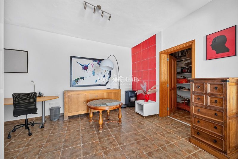 Foto abdba4db-9129-4cb6-8e03-2f5a4dce9967. Casa adossada a Las Cuevas - Los Gómez Orotava (La)