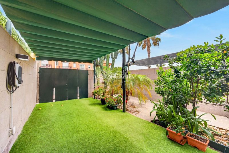 Foto 673261ec-2b17-473f-b1e1-c4b5bba750d6. Apartament amb aparcament piscina a Playa del Duque Adeje