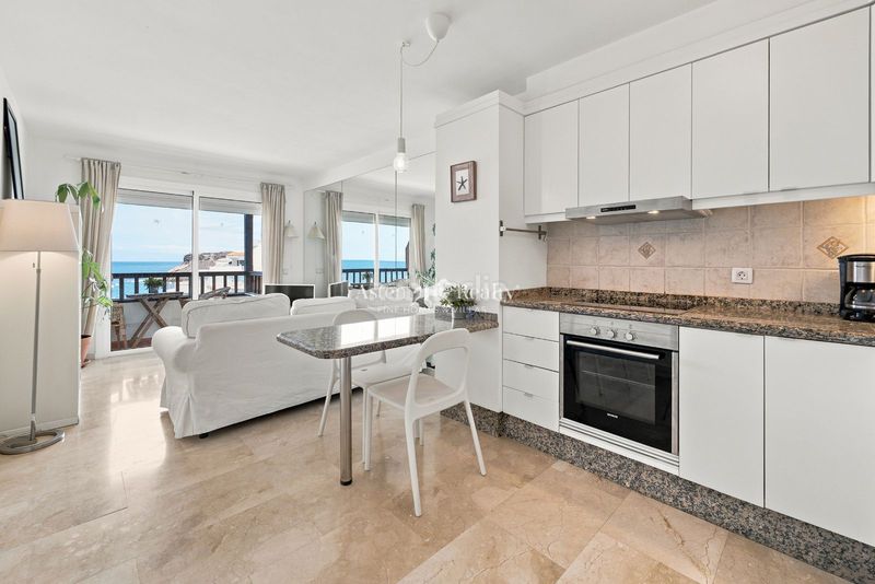 Foto 97f190c4-b4d6-4220-a18c-f4691625d851. Apartamento en las gaviotas 10 en La Caleta en La Caleta Adeje