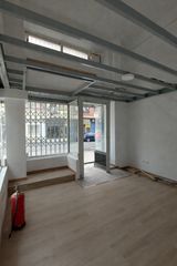 Miete Geschäftsraum in Calle del monasterio de veruela 46. Local comercial a pie de calle