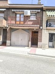 Casa  Calle mayor. Ideal casa para familias