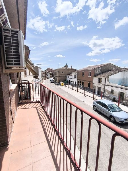 Foto fabe090f-57e4-422a-97da-38f982a7d2da. Casa amb xemeneia calefacció aparcament a Burgo de Ebro (El)