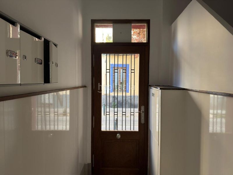 Foto 32379689-f135-4590-8d1f-13c9ac9bf8c3. Edificio piso ideal para parejas en Las Fuentes Zaragoza