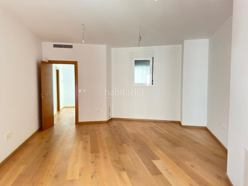 Foto d23433e8-ddd6-46ad-9e05-f04ff3f162c5. Pis a calle del marqués de casa jiménez 5 a Paseo Independencia Zaragoza