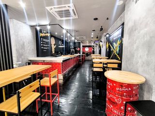 Traspàs Local Comercial  Calle de francisco de vitoria. Restaurante en traspaso – pleno centro de zaragoza