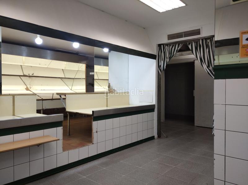 Foto 85003daf-6962-42b3-a850-c9c09b2dc0b4. Rent business premise in paseo de las damas 36 in Zaragoza