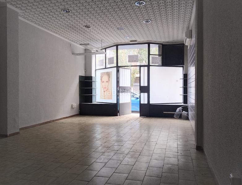 Foto 84cb5265-9396-4284-8003-61a1dcd3441b. Lloguer local comercial a calle de roger de flor 4 a Zaragoza