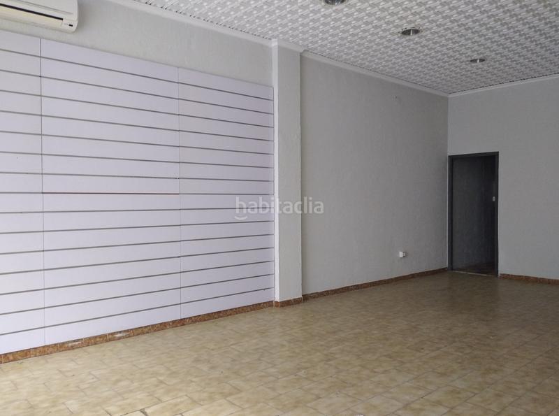 Foto f38f1cee-44a5-4d91-9eb3-84544f09bb53. Lloguer local comercial a calle de roger de flor 4 a Zaragoza