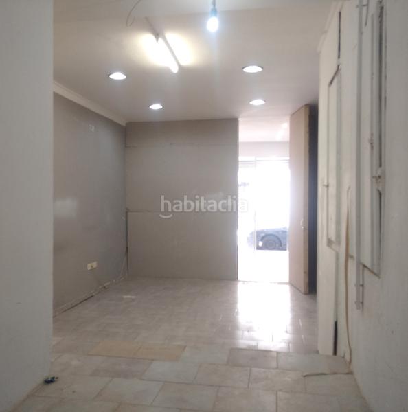 Foto 4be70bc0-c3eb-4915-97b9-7fa2587d1109. Location local commercial dans calle de josé lóbez pueyo 8 dans Zaragoza