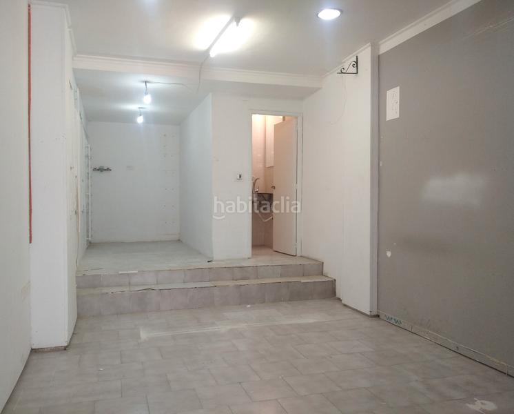 Foto 705d6b58-8021-4b85-ab62-1d6f89a436df. Rent business premise in calle de josé lóbez pueyo 8 in Zaragoza