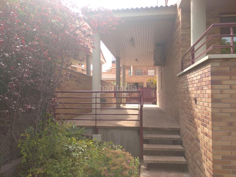 Foto 7a296909-d309-49b7-b7ce-b49851af7826. Affitto casa bifamiliare in avenida de la ilustración 39 in Zaragoza