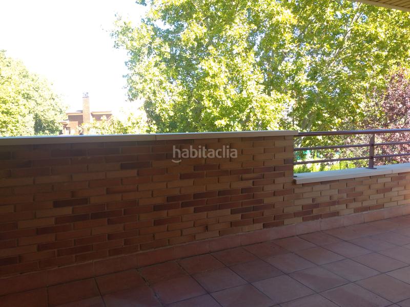 Foto 91aa45f0-377c-4c57-897f-e8e46d5033da. Affitto casa bifamiliare in avenida de la ilustración 39 in Zaragoza