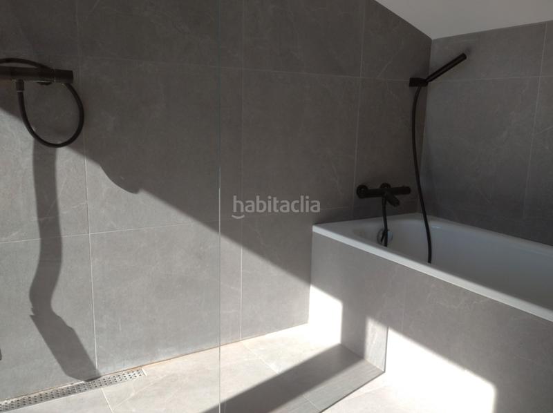 Foto c2654751-ce1b-4f05-ae55-56dd2c792378. Affitto casa bifamiliare in avenida de la ilustración 39 in Zaragoza