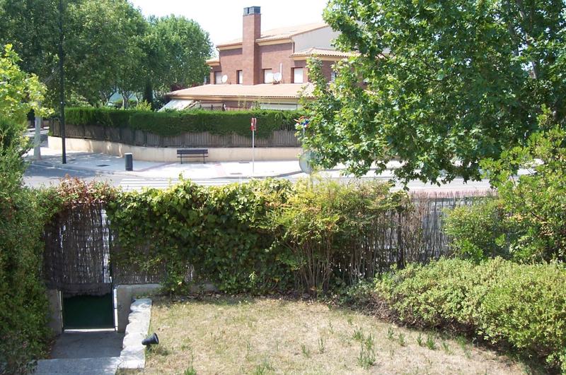 Foto d8bd2960-b220-42ec-9167-4adad9ce1c1e. Lloguer casa aparellada a avenida de la ilustración 39 a Zaragoza