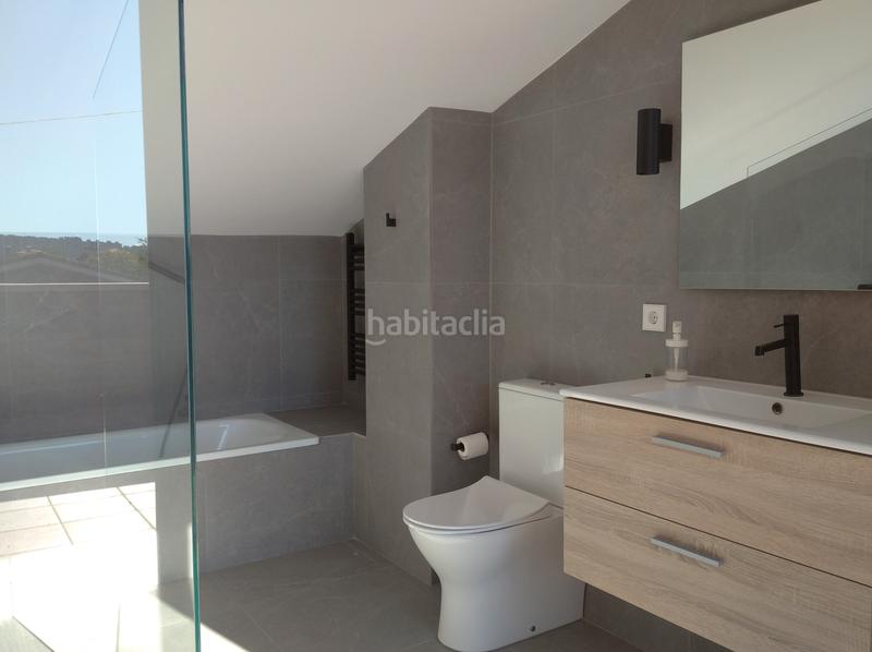 Foto 5d19a25b-63e4-4c41-a9ab-d7fdbbc4b264. Miete doppelhaus in avenida de la ilustración 39 in Zaragoza