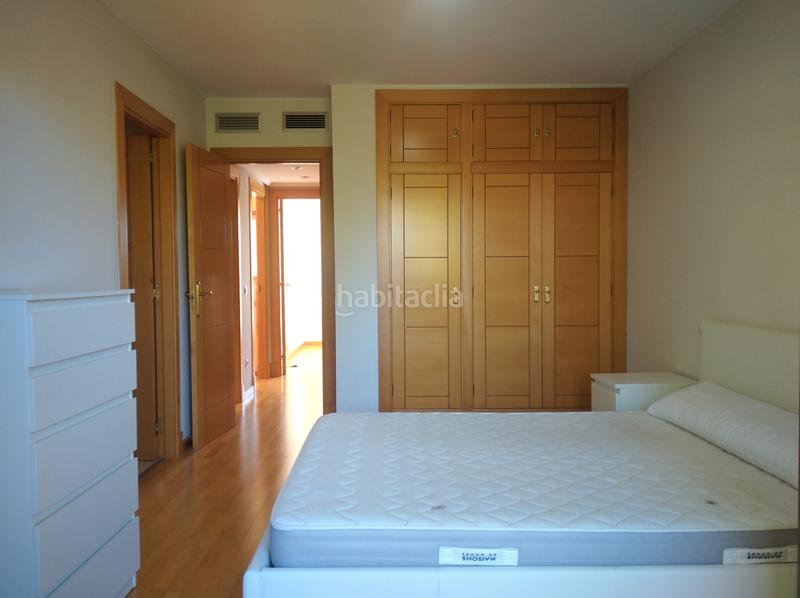 Foto 9d11daf0-7709-4803-9cbb-17a0d578ca6b. Miete doppelhaus in avenida de la ilustración 39 in Zaragoza