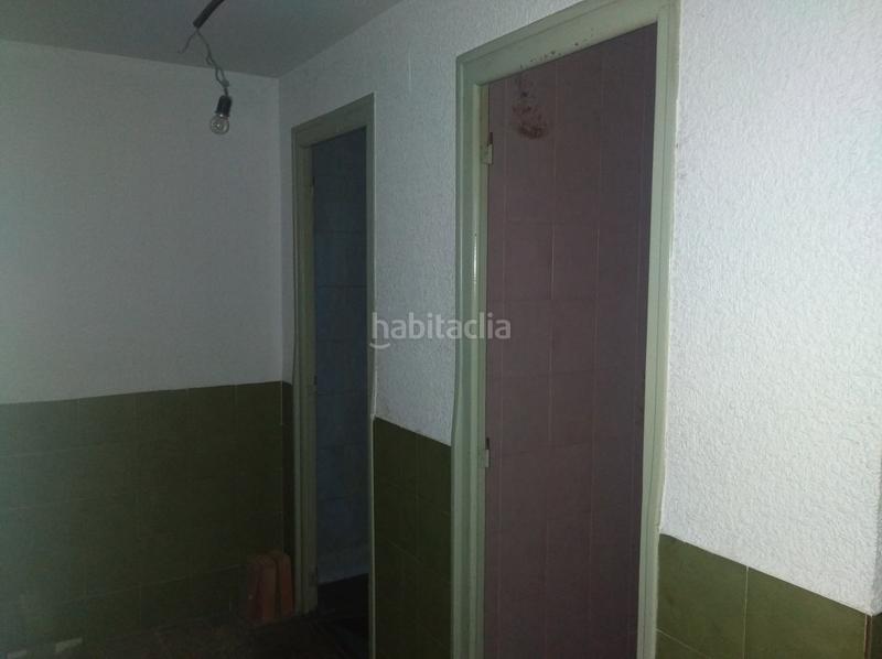 Foto 3b556f8a-fcee-4352-9c62-84226b8c7d39. Locale commerciale in calle de salvador minguijón 56 in Zaragoza