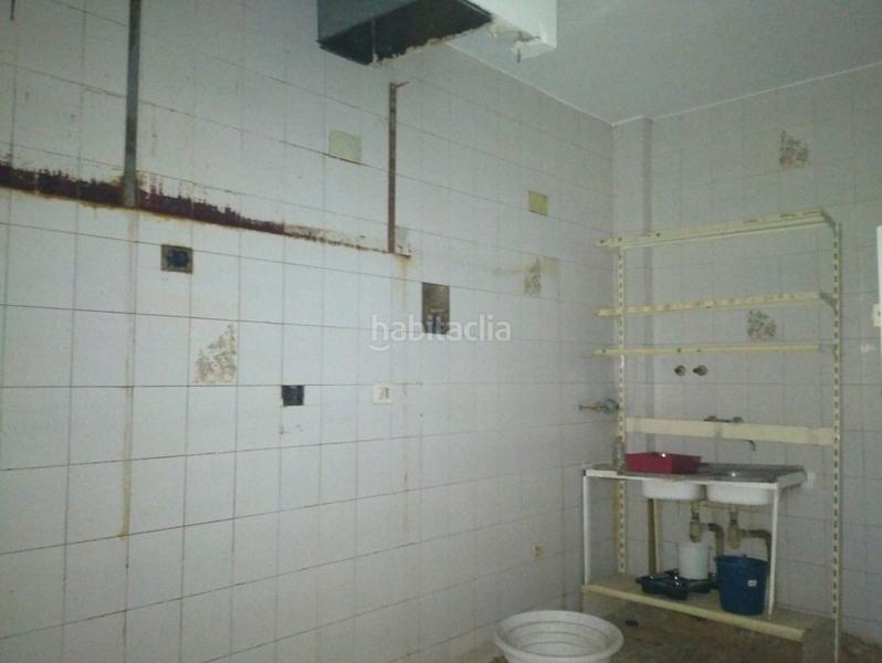 Foto 6cd6523f-ccd6-4f2e-88c0-99cdbd164c8f. Locale commerciale in calle de salvador minguijón 56 in Zaragoza