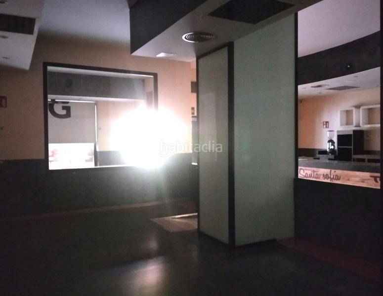 Foto d3810108-32cb-4a8f-91d0-456095755ab6. Geschäftsraum in calle de la reina fabiola 37 in La Granja Zaragoza