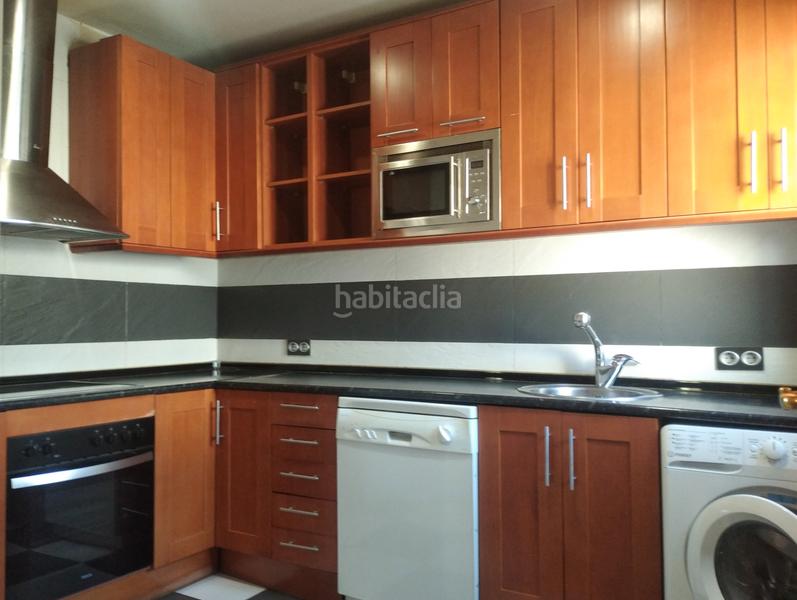 Foto 2625b14a-6c01-403a-9525-d1798dda2216. Appartamento in calle del arzobispo doménech 37 in Zaragoza