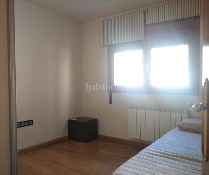 Foto 8e2a7d2f-2c86-4b91-85b9-0e7c0afe6475. Appartamento in calle del arzobispo doménech 37 in Zaragoza