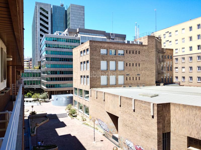 Foto f84447b1-4d28-452c-8783-19c0e55fd042. Miete appartement in calle de san ignacio de loyola 8 in Zaragoza