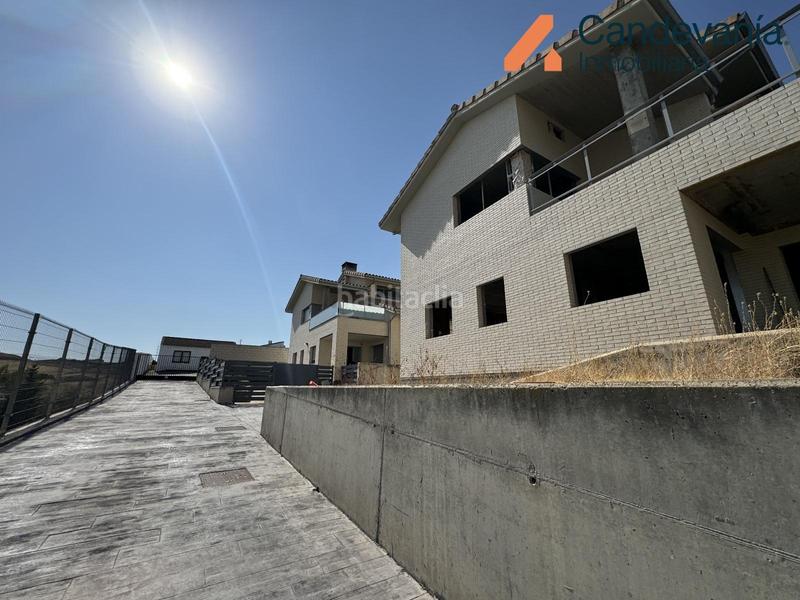 Foto 7ac37362-ae8d-4ee5-ab50-d9c5e2d3f1ee. Chalet in Zuera