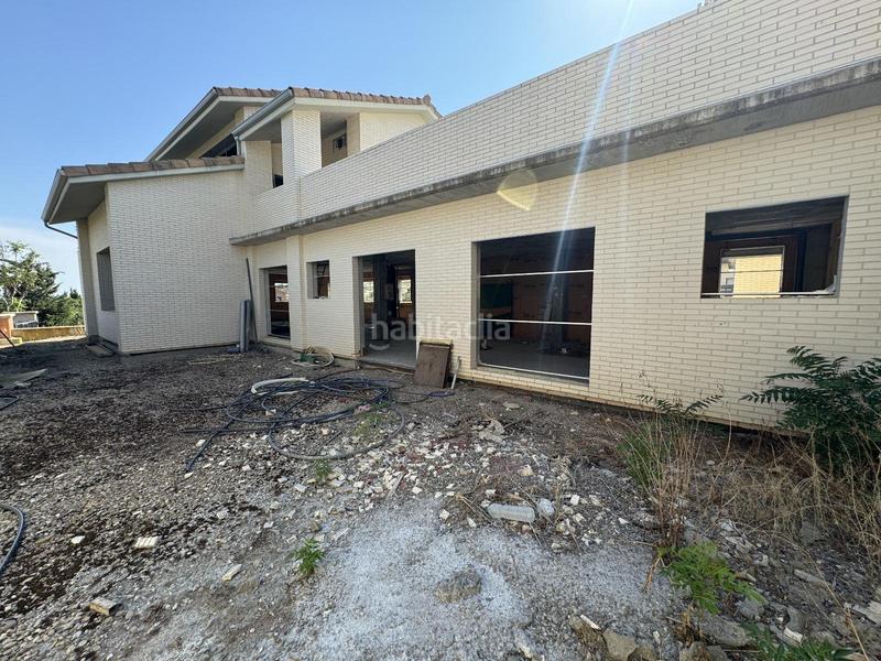 Foto f3b2203e-b0d1-4bbf-b7cc-449c55360d0f. Chalet in Zuera