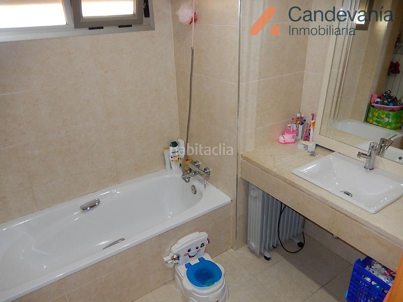 Foto d92dde0f-344c-48b6-99b2-f0ef95a4333f. Xalet a Zuera