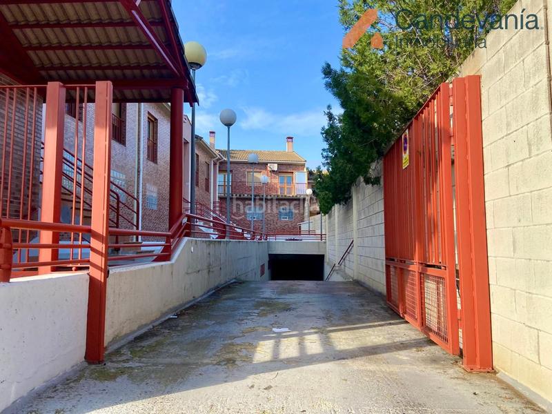 Foto 3c533a5e-1979-4050-ae77-d3cdc96803f6. Posto auto in Zuera