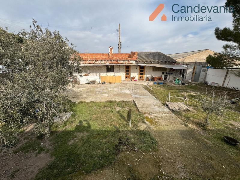 Foto 0d4f4ef9-1f8e-4dc0-84a7-6905805cf19f. Fabrikhalle in Zuera