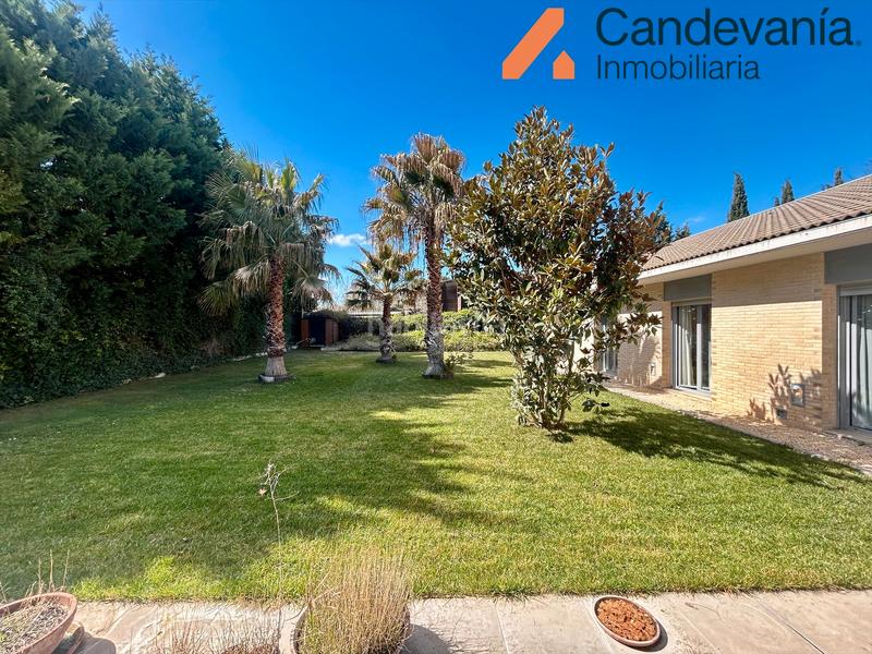 Foto 50872194-fd40-4cd4-bacc-99c3ad5bce49. Chalet en Zuera