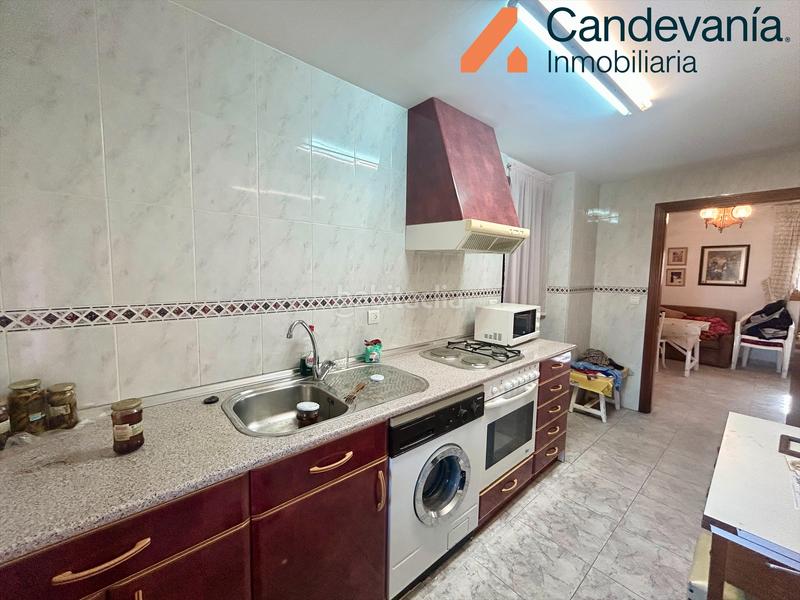 Foto 19a460ad-4d8f-49d5-84ec-58cb3cd393f5. Casa en Zuera