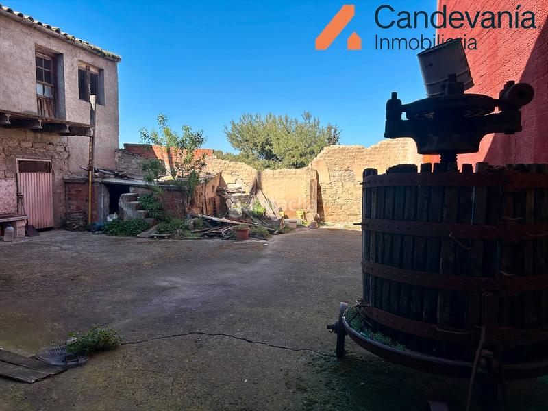 Foto 554e028b-d7a9-4446-abf6-76da889c555d. Casa en Zuera