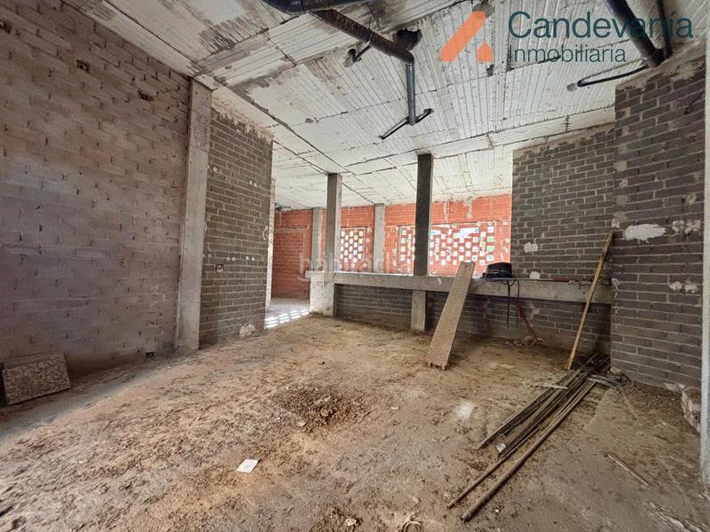 Foto 0fe6e3a8-5571-450c-930d-8917a14a2418. Location local commercial dans avenida galo ponte 2 dans San Mateo de Gállego