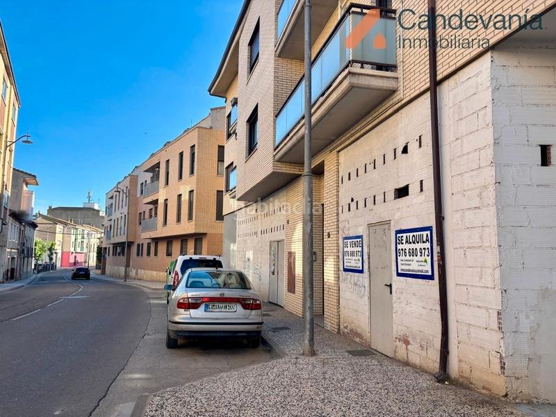 Foto 105657b0-4f4a-4dee-8d25-2d081b18b2bc. Location local commercial dans avenida galo ponte 2 dans San Mateo de Gállego