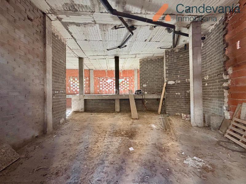 Foto 424abbe1-61df-4932-8320-29b9ca831da9. Location local commercial dans avenida galo ponte 2 dans San Mateo de Gállego