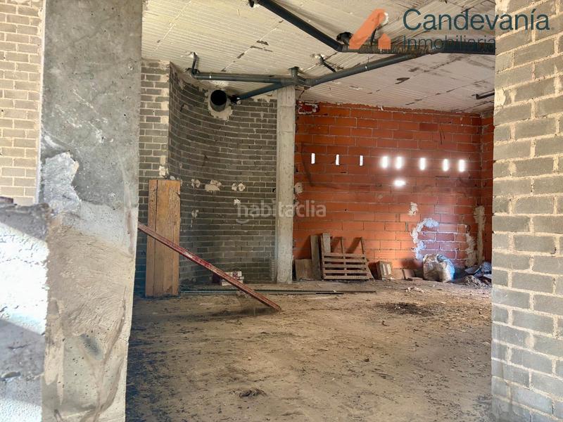 Foto 782d0126-6764-4174-9fdb-1352fbf18d65. Location local commercial dans avenida galo ponte 2 dans San Mateo de Gállego