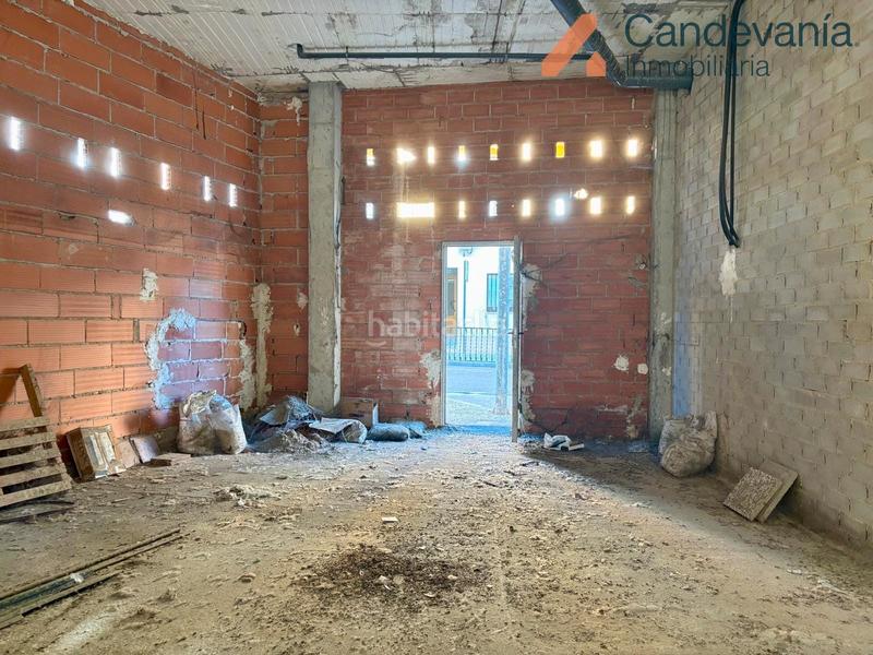 Foto e7a5ba80-7405-4195-922a-346c5c1ed998. Location local commercial dans avenida galo ponte 2 dans San Mateo de Gállego