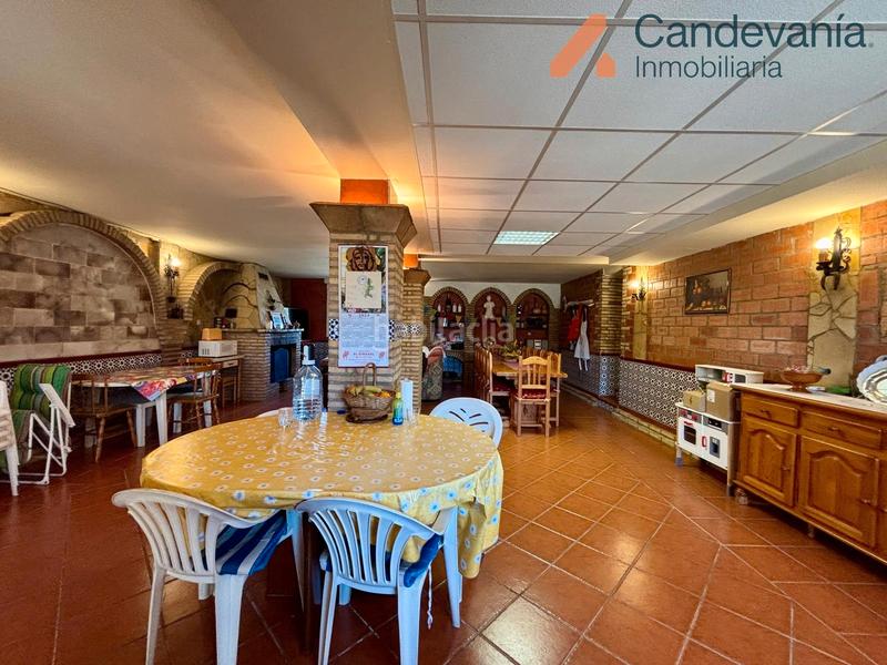 Foto d3f43929-66c0-4a70-8628-a104fbc52f7f. Chalet with fireplace heating pool in San Mateo de Gállego