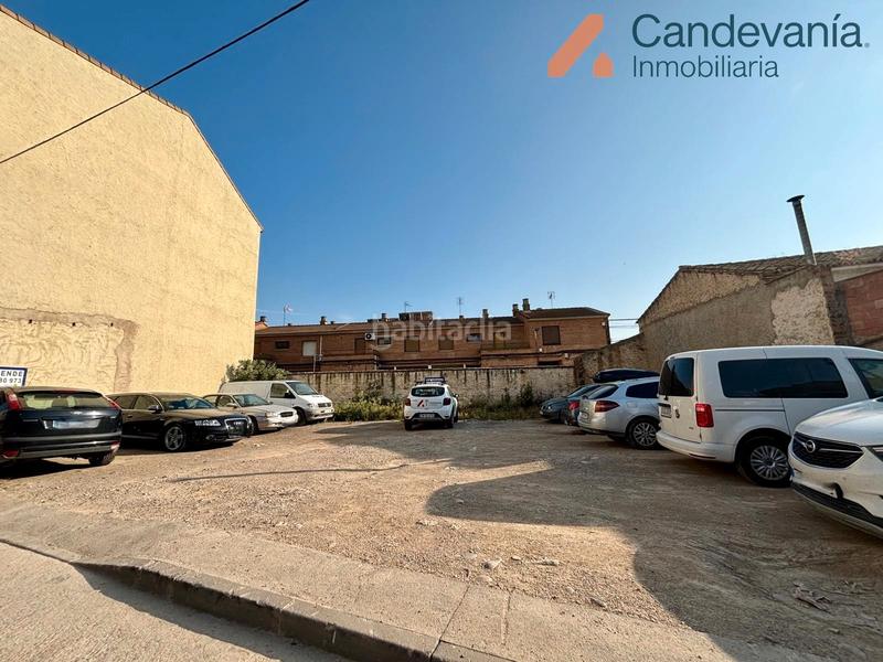 Foto c2f39578-24db-4a33-8879-671b5fefe824. Terreno residencial en calle goya 15 en San Mateo de Gállego