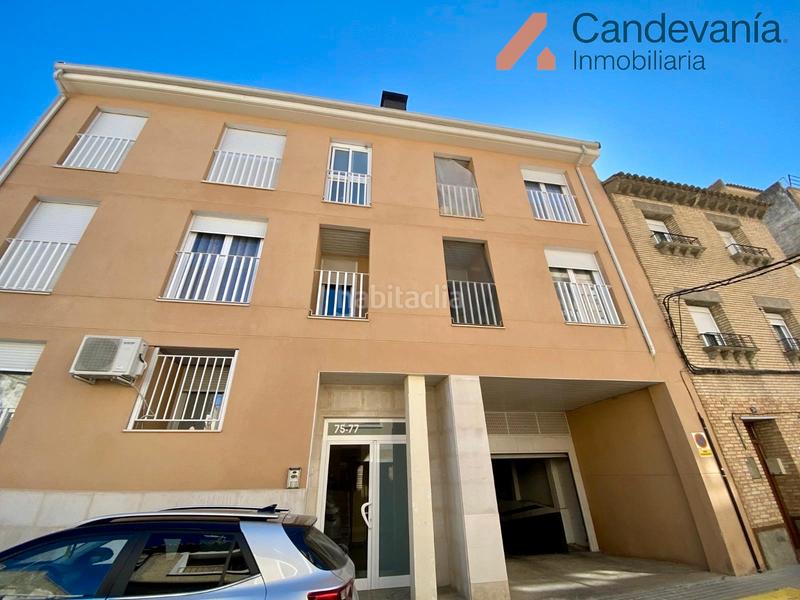 Foto 6c7fb52b-e304-4da9-bdb8-e8a6af22ac17. Parking coche en Zuera