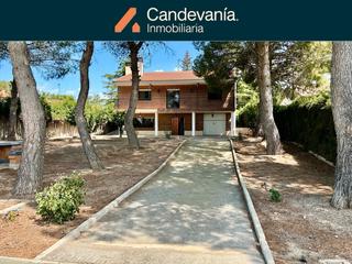 Chalet en Zuera