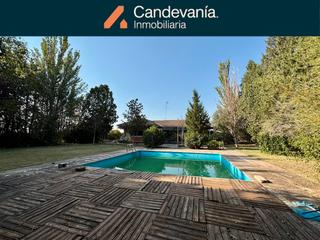 Chalet à San Mateo de Gállego