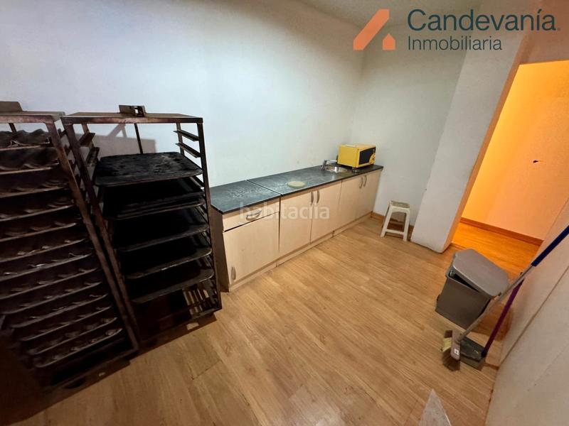 Foto 1faefe7a-c02b-4764-b6e8-8304d2b1067a. Lloguer local comercial a San Mateo de Gállego