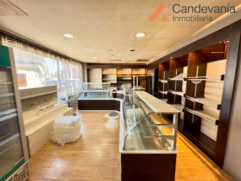 Foto 9dad3ae8-744c-4265-ba03-204f321afca8. Lloguer local comercial a San Mateo de Gállego