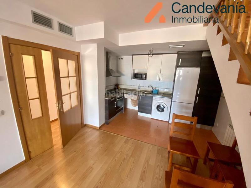 Foto 13cd6789-a875-455c-96c2-2f7a46e05de6. Dúplex en Zuera