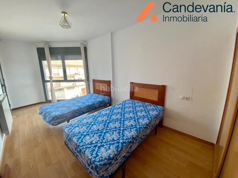 Foto b7dbe4d3-6659-41f7-842b-6aa717d2dfd6. Dúplex en Zuera