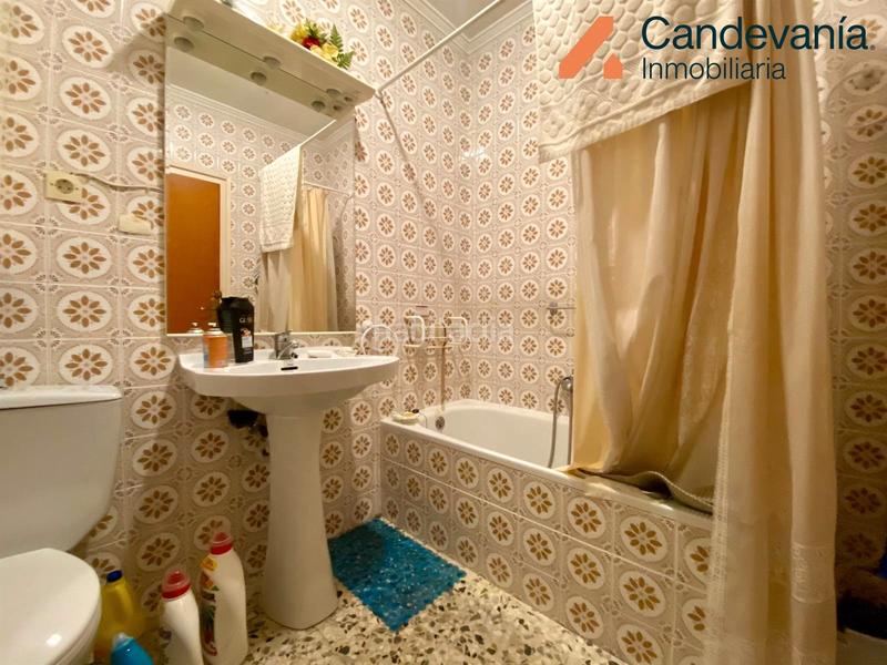 Foto 9bb9899a-c272-4e44-8d57-2fd263c6ca1a. Semi detached house with heating parking in Gurrea de Gállego