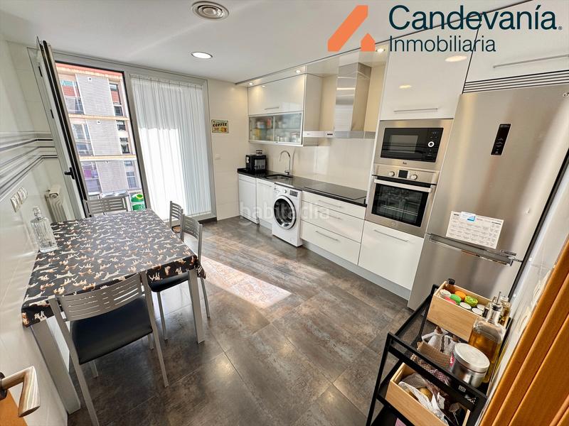 Foto 2c726a87-3672-47ca-b6df-f5c1a037d0ca. Pis amb calefacció piscina a Miralbueno Zaragoza